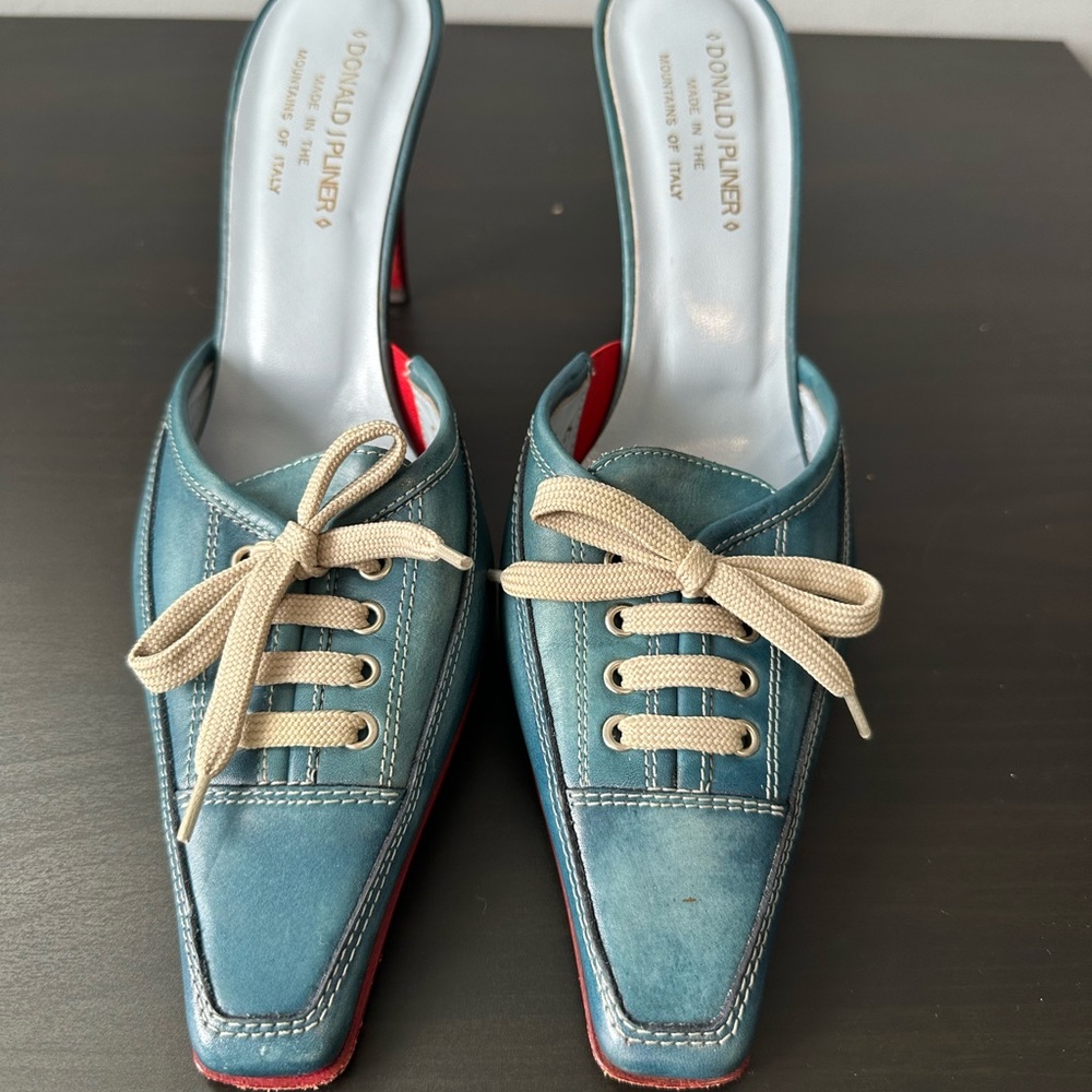 Donald J Pliner heels.